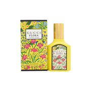 Gucci Flora Gorgeous Orchid Eau De Parfum, Gucci, 30 ml – rektangulær glasflaske i blød gul nuance med Flora-blomster og gyldent låg
