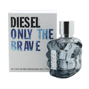 Diesel Only The Brave Eau de Toilette, Diesel, 50 ml – blå knytnæveformet glasflaske med sølvlogo og maskulint design.