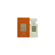 Jenny Glow Amber Eau de Parfum, Jenny Glow, 30 ml – klar glasflaske med ravfarvet duft og sølvfarvet spraytop, enkelt design