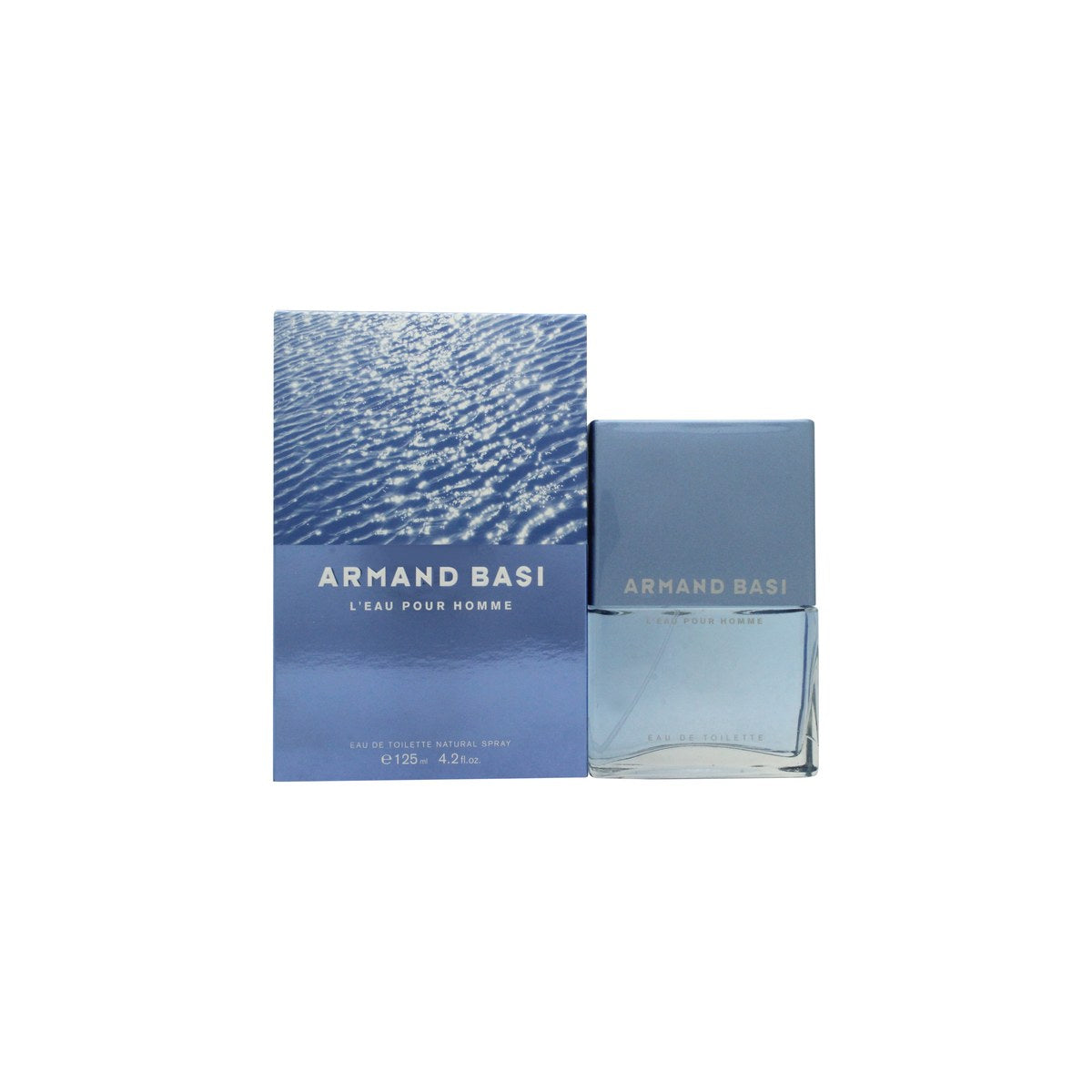 Armand Basi L'Eau Pour Homme Eau de Toilette 125 ml fra Armand Basi, klar blå glasflaske med sølvgrå prop og enkelt design.