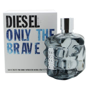Diesel Only The Brave Eau de Toilette 125 ml fra Diesel, flakon formet som blå knytnæve i glas med sølvdetaljer