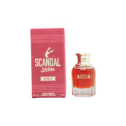 Jean Paul Gaultier Scandal Absolu Eau de Parfum 30 ml – dybrød, kurvet glasflakon med gyldne ben som låg