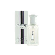 Tommy Hilfiger Tommy Eau De Toilette 30 ml klar glasflaske med afrundede former, sølvfarvet låg og diskret logo