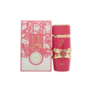 Lattafa Yara Candy Eau de Parfum 100 ml, firkantet lyserød flakon med guldkant og matchende låg