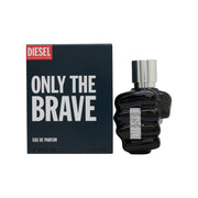 Diesel Only the Brave Eau de Parfum 35 ml fra Diesel – ikonisk knytnæveformet blå flakon i glas med sølvdetaljer.