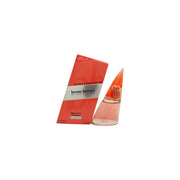 Bruno Banani Absolute Woman Eau de Parfum 30 ml, buet rosa flaske i glas med sølvhætte og asymmetrisk form
