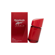 Reebok Iconic Statement Red Eau De Parfum, Reebok, 100 ml – rød glasflaske med sort låg og minimalistisk, sporty design.