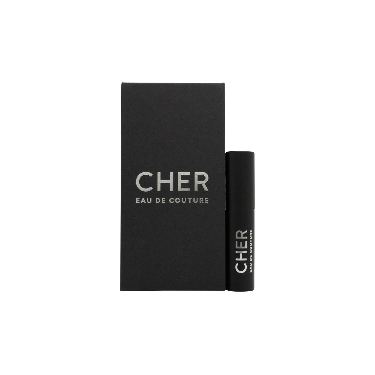 Cher Eau de Couture Eau de Parfum 10ml fra Cher 10 ml i slank glasflaske med lyserød duft og sølvfarvet låg
